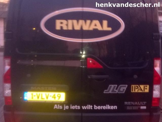 Riwal Hoogwerkers :: Als je iets wilt bereiken