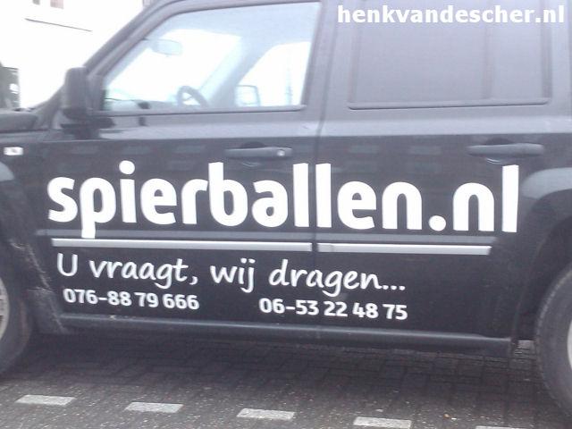Spierballen.nl :: U vraagt, wij dragen