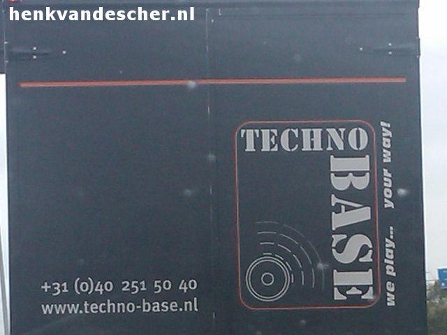 TechnoBase :: We play.... Your Way!